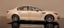 Modellino auto pressofuso V10