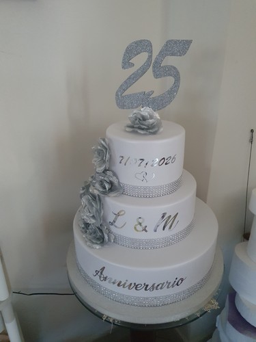 Torta finta per compleanno - torta,