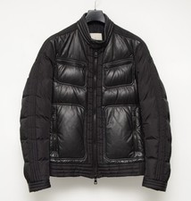 Autentico piumino uomo Moncler
