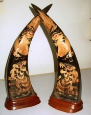 CORNA DI BUFALO INCISE A MANO 42cm.