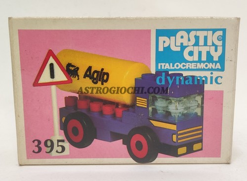 Plastic city dynamic - plastic,