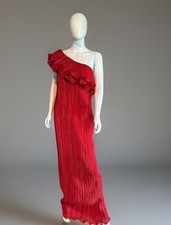 NWT Pronovias Barcelona Design
