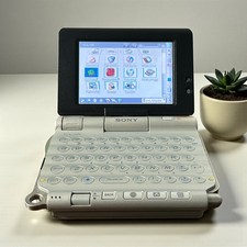 Pacchetto Sony Clié Personal Entertainment Organizer PDA PEG-UX50/U Pega JC40