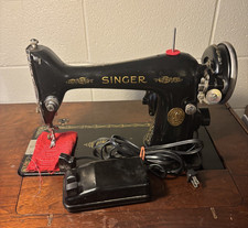 VINTAGE  SINGER  MODEL 66