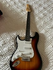 chitarra elettrica mancina eko