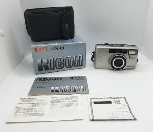 Fotocamera compatta analogica