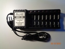 ALCAVA CARICABATTERIA STILO AA – AAA  8 POSIZIONI