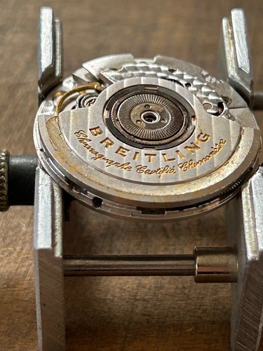 Breitling b10 caliber 2892.a2