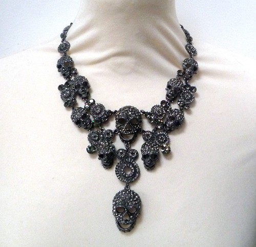 Collana butler and - collana,