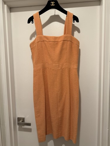 98p chanel salmon tweed boucle - tweed,