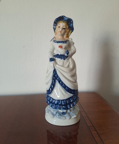 Statuina dama porcellana - statuina,