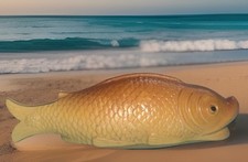 Vintage Pesce Celluloide