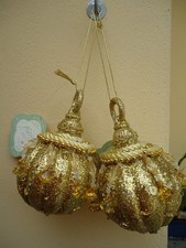 "BLANC MARICLO "  2 Palle