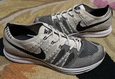 Nike Flyknit Trainer Retro Non