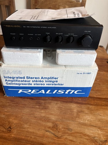 Amplificatore stereo integrato