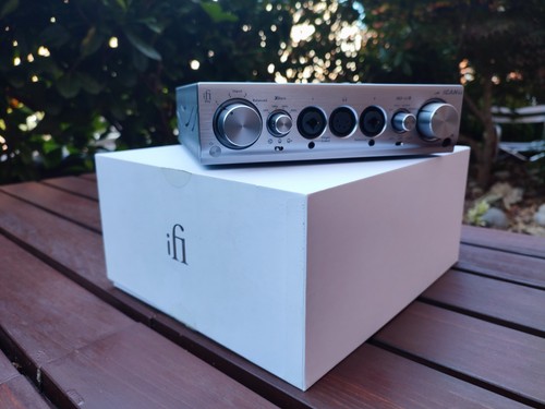 Amplificatore per cuffie