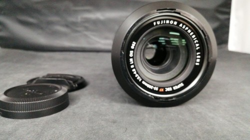Obiettivo fotocamera modello