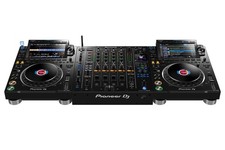 (2) Due Pioneer DJ CDJ-3000 DJ