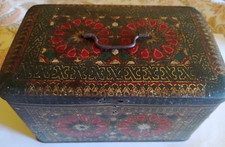 Scatola in latta antica