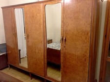 Camera in stile anni '50 in radica