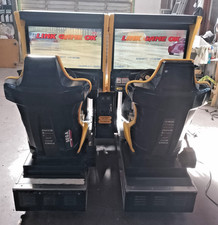 Sega RALLY 2  arcade cabinet/ cabinato di guida arcade SEGA RALLY 2 CON LCD