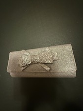 Borsa in argento con manico a