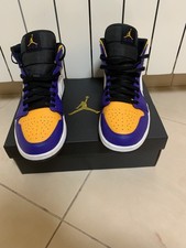 Jordan 1 gialle e viola 