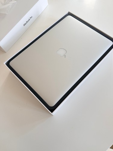 Macbook pro retina inch - pro,