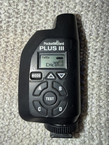 Pocket wizard plus - pocket,