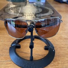 Oakley detenuto cromo lucido