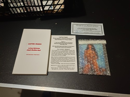 Lorissa comac adult card - mc,