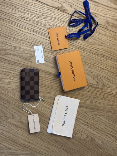 Louis vuitton key pouch damier - key,