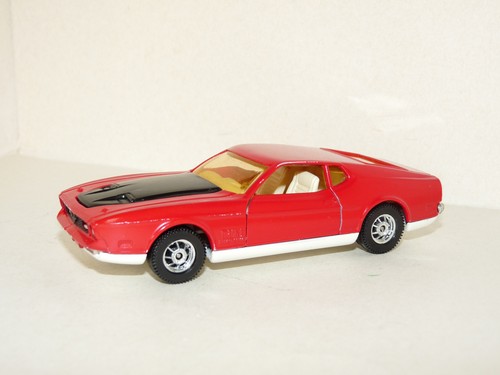 Corgi toys 391 ford mustang - corgi,
