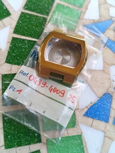 Vintage lcd digital watch - lcd,