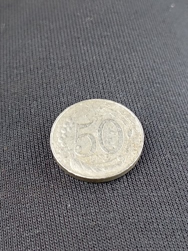 Moneta italiana piccola 50 - moneta,