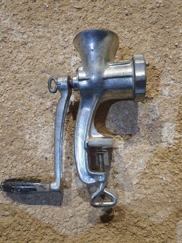 Tritacarne manuale vintage