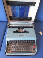 Olivetti Lettera 22 Vintage