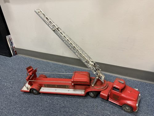 Camion dei pompieri - , scala