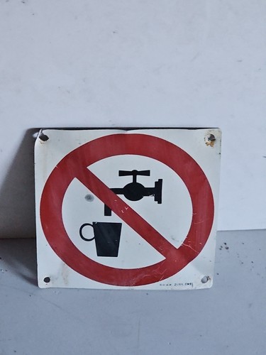 Acqua non potabile piccolo - non,