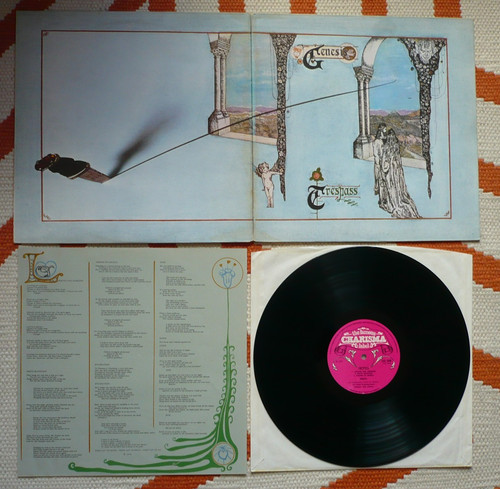 Genesis trespass vinyl 1970 - trespass,