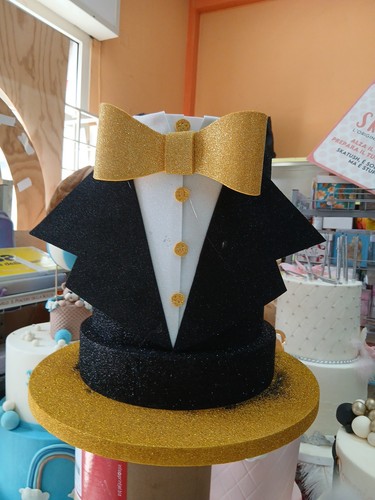 Torta finta compleanno - finta,