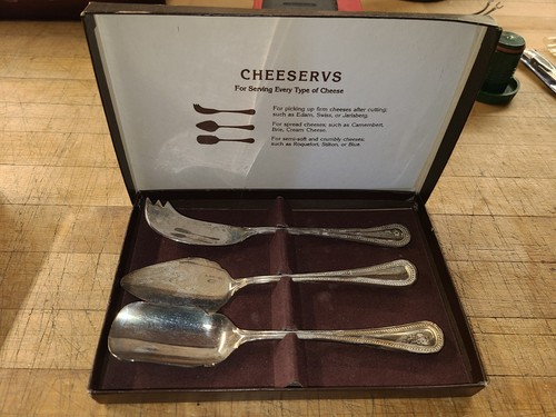 Godinger cheeservs set 3 - cheeservs,