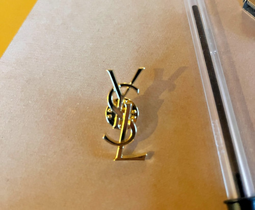 Broche pin ysl - ysl, monogramme