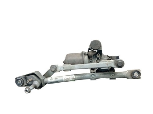 Tergicristallo frontale con - tergicristallo,