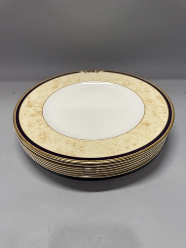 Set piatti wedgwood - 7,