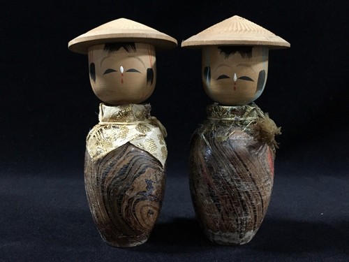 K0407 set bambole kokeshi - di,