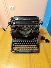 Macchina Da Scrivere Olivetti