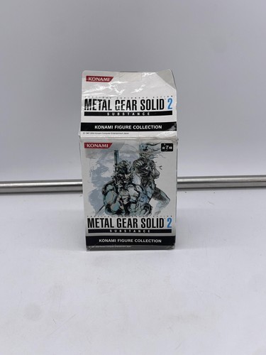 Figurine metal gear solid - gear, 2