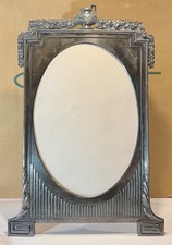 Splendida grande cornice in