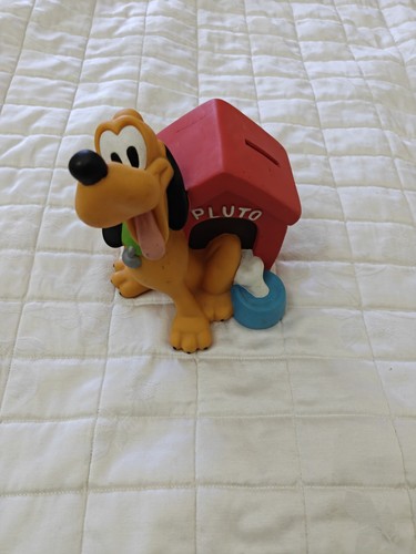 Salvadanaio pluto con cuccia - con,